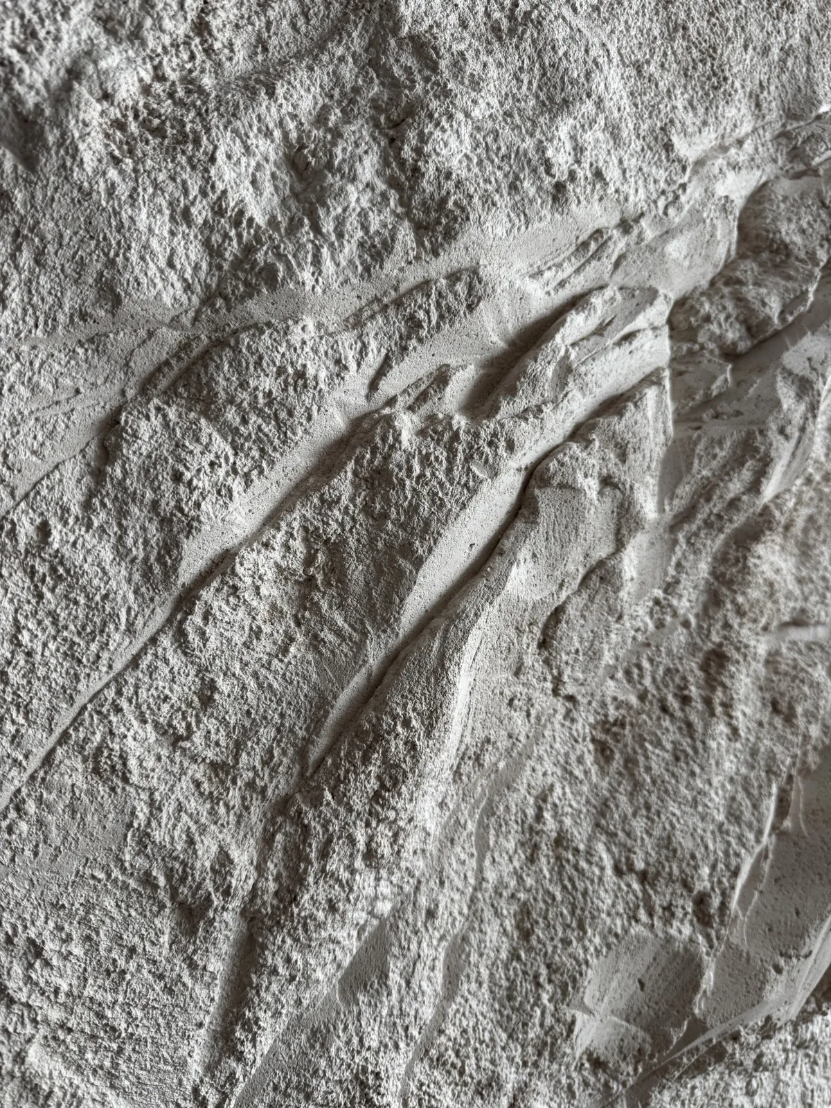 Relieve profundo: detalle del acabado